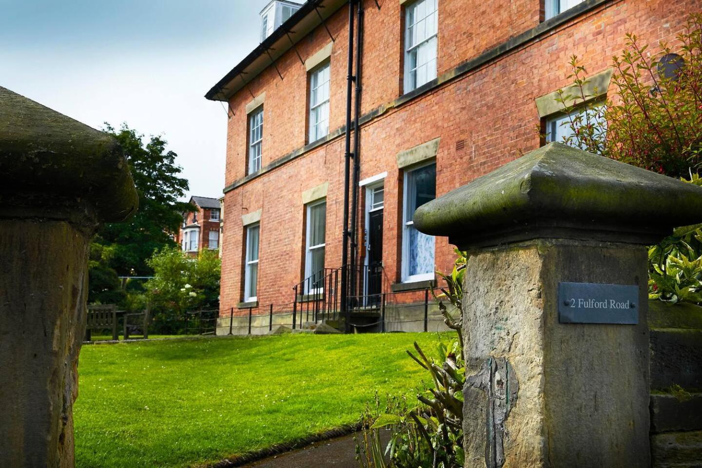 The Penthouse Queen Margaret'S Lodge Scarborough Dış mekan fotoğraf